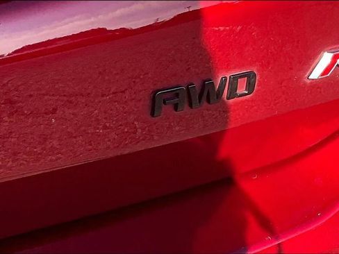 Used 2023 Chevrolet Equinox RS w/ RS Leather Package image 25