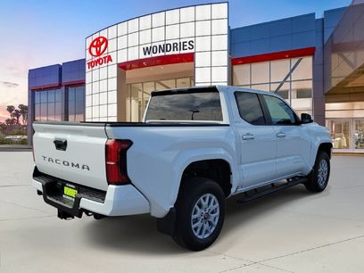 New 2026 Toyota Tacoma SR5