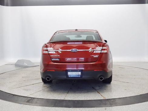 Used 2018 Ford Taurus Limited AWD/4WD image 6