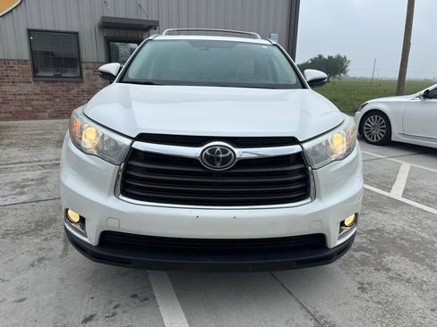 Used 2014 Toyota Highlander Limited Platinum AWD/4WD image 6