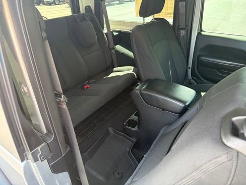Used 2020 Jeep Wrangler Sport AWD/4WD image 32