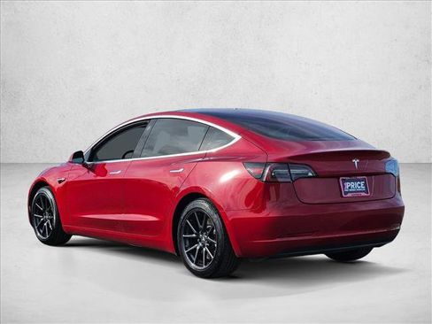 Used 2018 Tesla Model 3 Long Range image 9