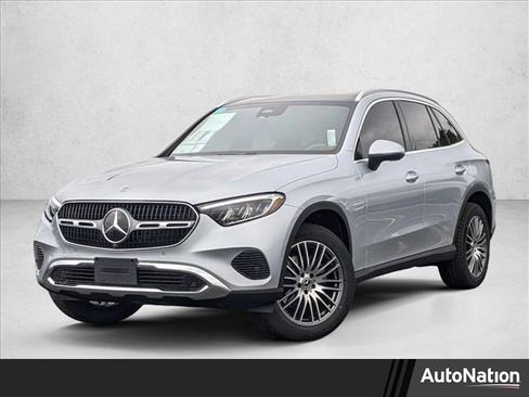 New 2026 Mercedes-Benz GLC 300 4MATIC image 1