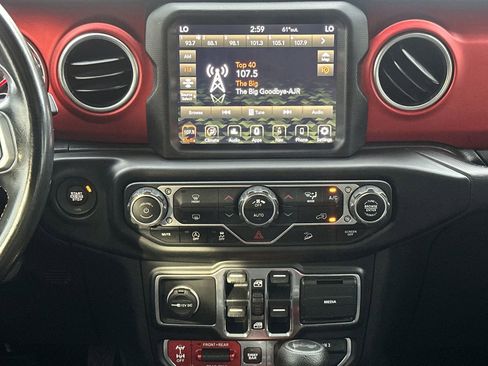 Used 2020 Jeep Wrangler Unlimited Rubicon image 25