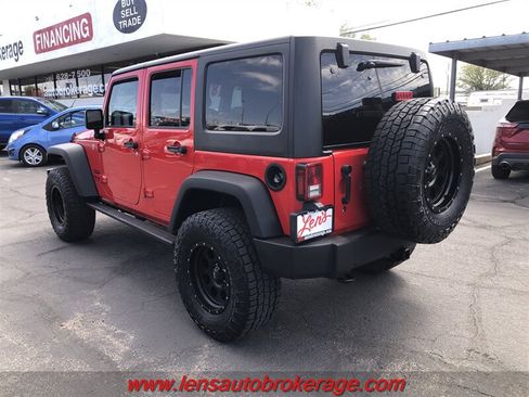 Used 2018 Jeep Wrangler Unlimited Sport S AWD/4WD image 7