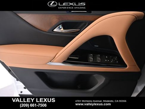 New 2026 Lexus LX 600 4WD w/ Luxury Package image 12