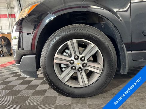 Used 2017 Chevrolet Traverse LT AWD/4WD image 6