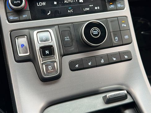 Used 2024 Hyundai Palisade Calligraphy image 31