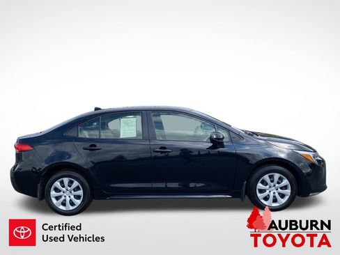 Certified 2025 Toyota Corolla LE w/ Convenience Package FWD image 9