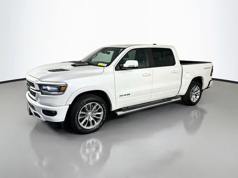 Used 2022 RAM 1500 Laramie w/ Sport Appearance Package AWD/4WD image 3