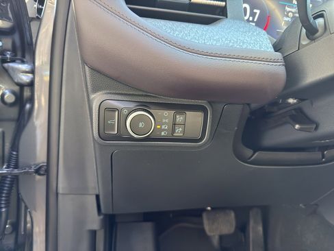 New 2026 Ford Explorer Platinum image 19