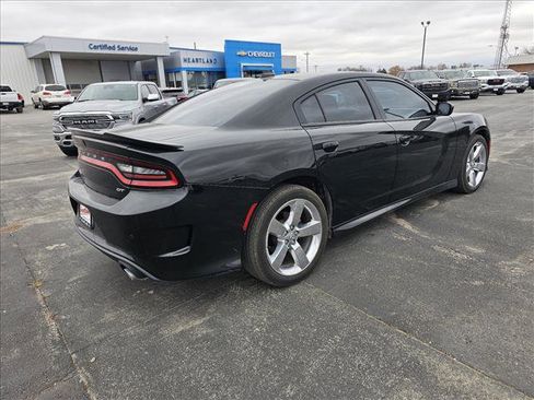 Used 2019 Dodge Charger GT image 3