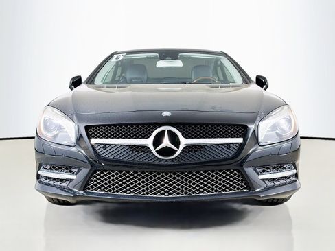 Used 2014 Mercedes-Benz SL 550 image 2