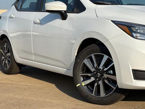 New 2025 Nissan Versa SV w/ Trunk Package image 5