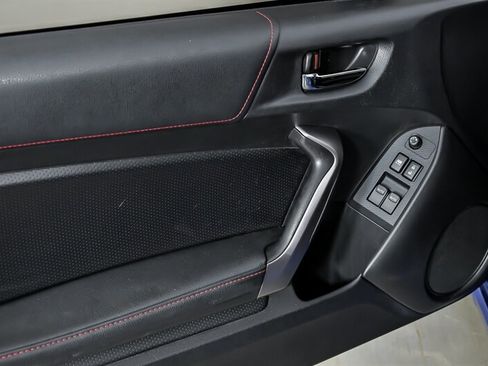 Used 2015 Subaru BRZ Limited RWD image 18