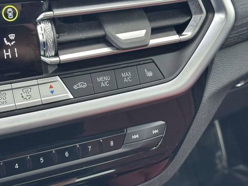 Certified 2024 BMW X4 xDrive30i w/ Premium Package image 35