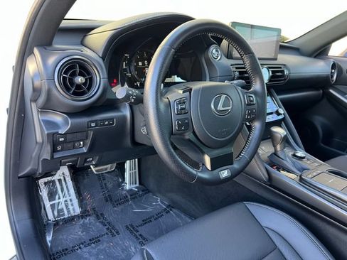 Used 2025 Lexus IS 350 F Sport w/ Navigation Package RWD image 27