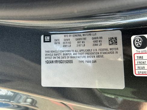 Used 2016 Cadillac ATS V w/ Luxury Package RWD image 36