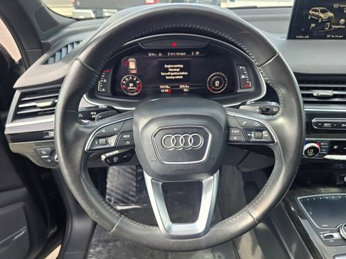 Used 2017 Audi Q7 3.0T Prestige w/ Prestige Package AWD/4WD image 29