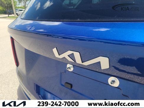 Certified 2023 Kia Sorento S w/ Panoramic Sunroof Package FWD image 10