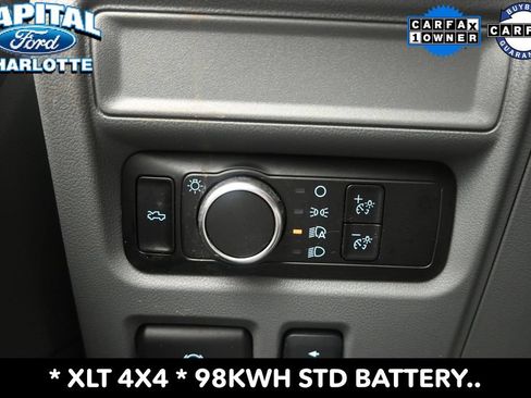 Used 2025 Ford F150 Lightning XLT AWD/4WD image 17