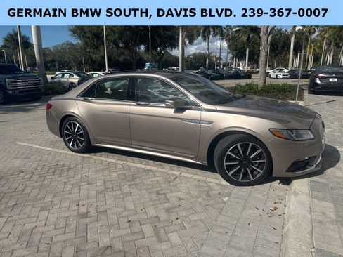 Used 2020 Lincoln Continental Reserve image 22