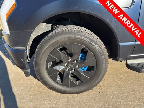 Used 2022 Ford F150 Lightning Lariat w/ Equipment Group 511A High image 9