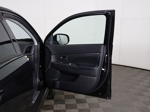New 2026 Mitsubishi Outlander Sport SE AWD/4WD image 18