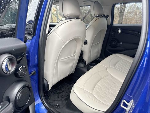 Used 2021 MINI Cooper S image 12