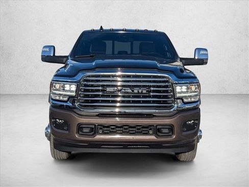 Used 2024 RAM 3500 Limited image 2