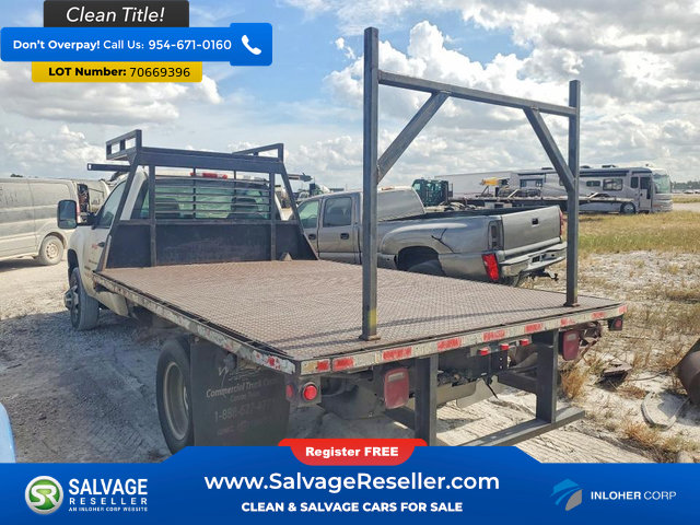 Used 2013 GMC Sierra 3500 W/T RWD image 3