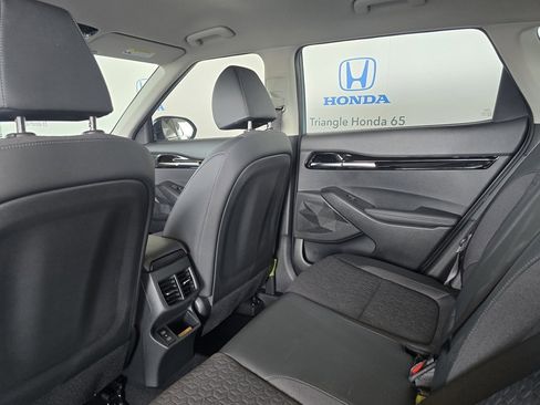 Used 2024 Kia Seltos S image 15