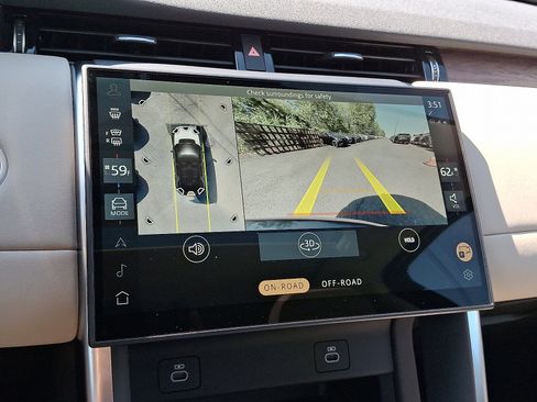 Certified 2025 Land Rover Discovery Sport S AWD/4WD image 17