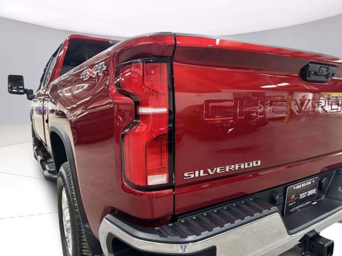 Used 2026 Chevrolet Silverado 2500 LTZ AWD/4WD image 18