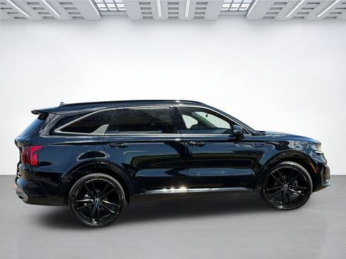 Used 2021 Kia Sorento S w/ Panoramic Sunroof Package FWD image 6