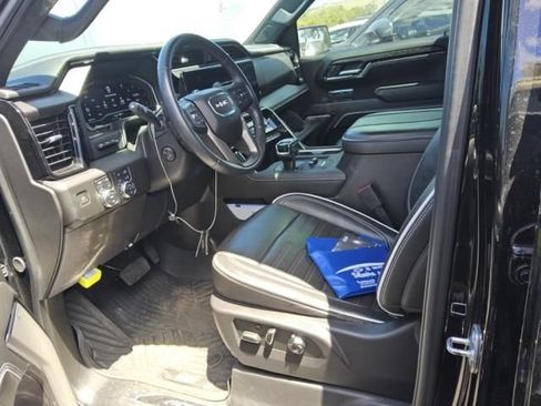 Used 2024 GMC Sierra 1500 AT4X w/ AT4X AEV Edition AWD/4WD image 4