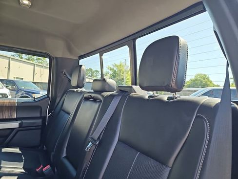 Used 2020 Ford F150 Lariat w/ Equipment Group 502A Luxury AWD/4WD image 13