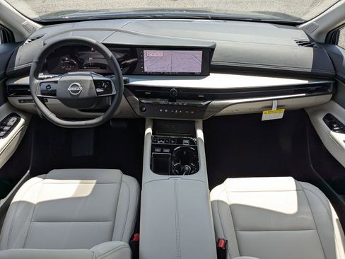 New 2025 Nissan Murano SL AWD/4WD image 16