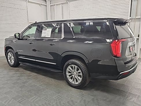 Used 2022 GMC Yukon XL SLT image 5