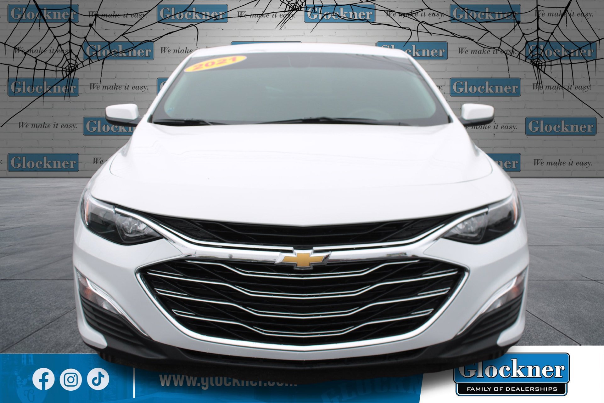 Used 2021 Chevrolet Malibu LS FWD image 2