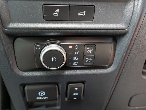 Used 2022 Ford Expedition Max Limited image 31