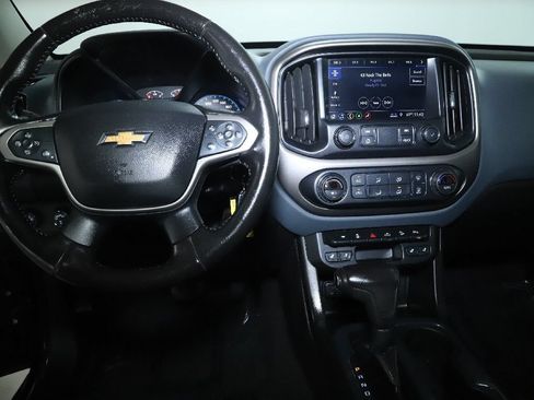 Used 2020 Chevrolet Colorado Z71 AWD/4WD image 27