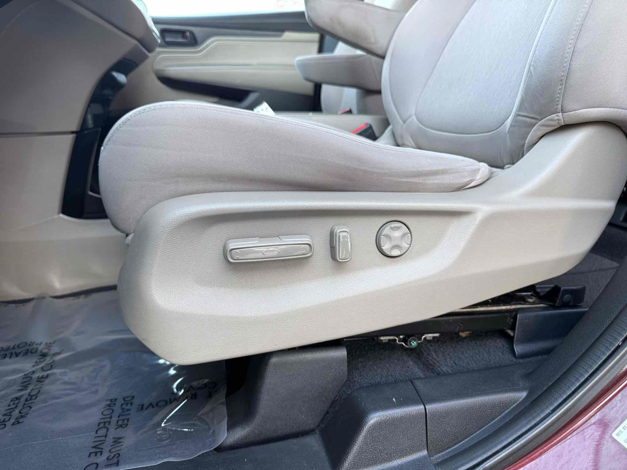 Used 2019 Honda Odyssey EX image 84