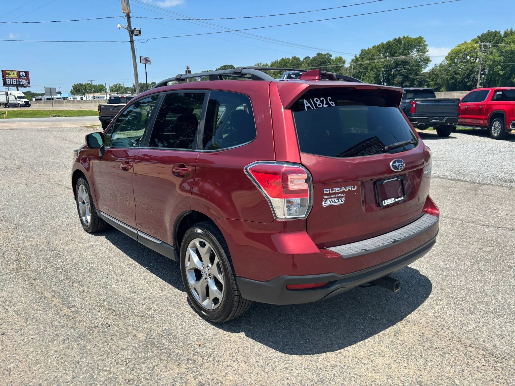 Used 2017 Subaru Forester 2.5i Touring w/ Popular Package #2 AWD/4WD image 3