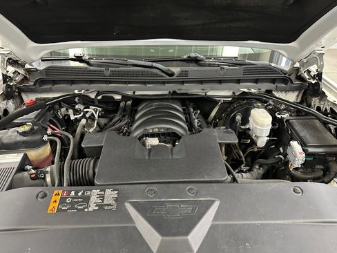 Used 2019 Chevrolet Silverado 1500 LT w/ All Star Edition image 34