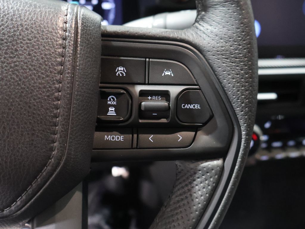 Used 2025 Toyota Tacoma TRD Pro w/ Tow Tech Package AWD/4WD image 37