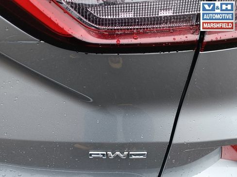 Used 2024 Ford Escape ST-Line AWD/4WD image 3