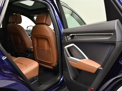 Used 2025 Audi Q3 2.0T Premium w/ Convenience Package image 53