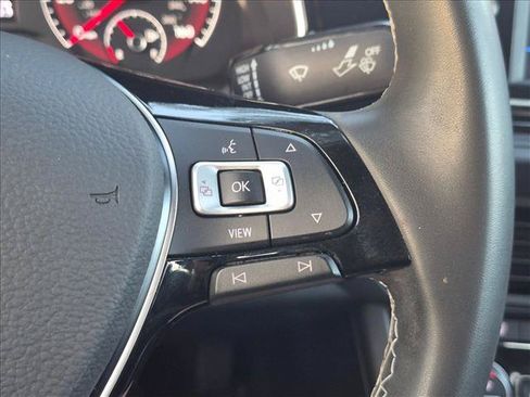 Used 2021 Volkswagen Jetta SE FWD image 5