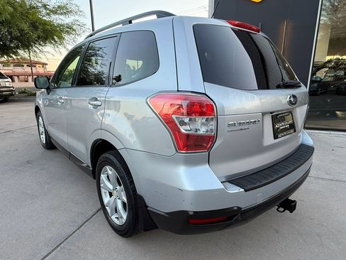 Used 2014 Subaru Forester 2.5i Premium w/ Popular Package #2 AWD/4WD image 10